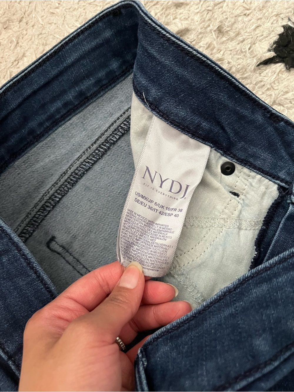 NYDJ size 6 marilyn straight Women's Blue Straight-Leg Jeans - Picture 8 of 11